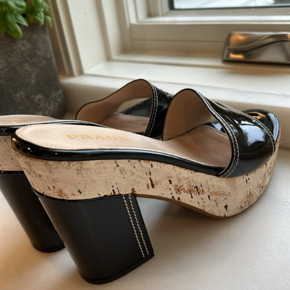 Authentic/PRADA SHOES PLATFORM SLIDES - Picture 2 of 12